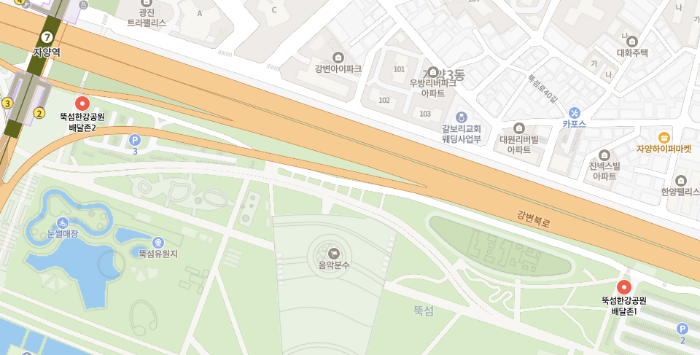 Have you been to Ttukseom Hangang Park in Seoul for a picnic?