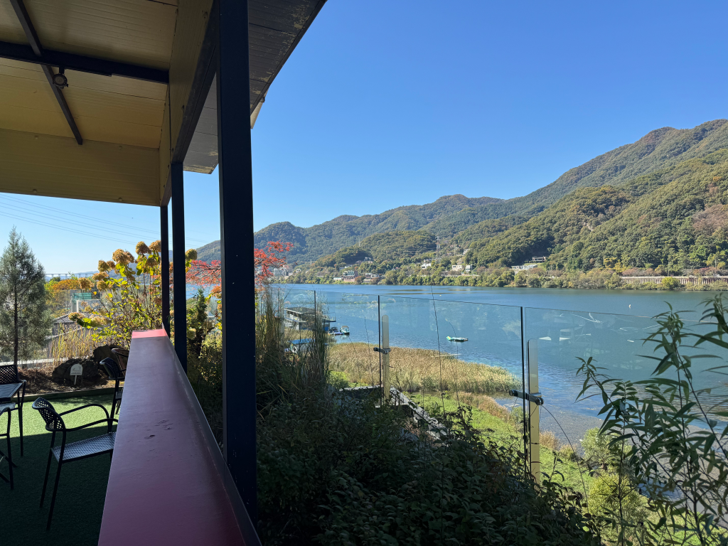 Yangpyeong Seojongmyeon Twosome Place
I sometimes come here, and the view is really good.
It rained yesterday, so the temperature is low today, but the cool air is refreshing. — photo 6