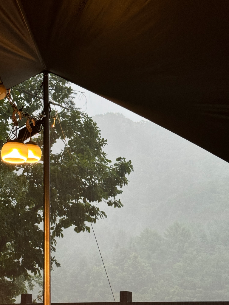 Camping scene — photo 2