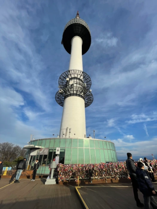 Up Namsan on a clear day, enjoying a refreshing beer! — photo 3