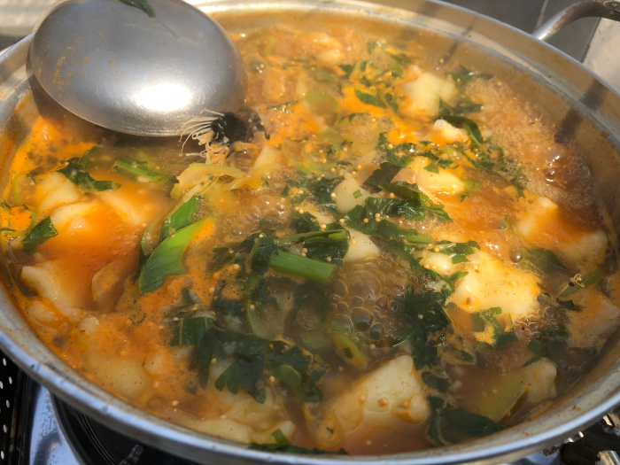 Sigol Sikdang in Gangneung, Gangwon-do, is a famous restaurant for its delicious Mangchi Maeuntang (spicy fish stew). — photo 2