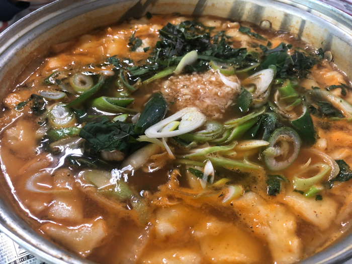 Sigol Sikdang in Gangneung, Gangwon-do, is a famous restaurant for its delicious Mangchi Maeuntang (spicy fish stew). — photo 3